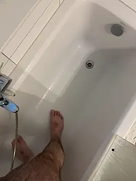 Snapshot of Loco42- chatting on 14, 12, 2024 Loco42- online show from 14, 12, 2024