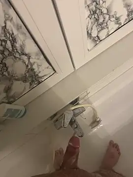 Snapshot of Loco42- chatting on 14, 3, 2025 Loco42- online show from 14, 3, 2025