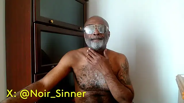 Snapshot of sinnernoir chatting on 24, 4, 2026 sinnernoir online show from 24, 4, 2026