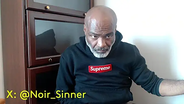 Snapshot of sinnernoir chatting on 12, 5, 2026 sinnernoir online show from 12, 5, 2026