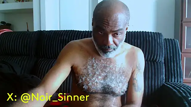 Snapshot of sinnernoir chatting on 23, 5, 2026 sinnernoir online show from 23, 5, 2026