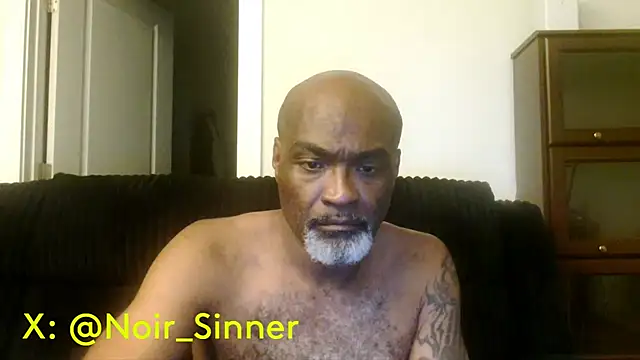 Snapshot of sinnernoir chatting on 30, 5, 2026 sinnernoir online show from 30, 5, 2026