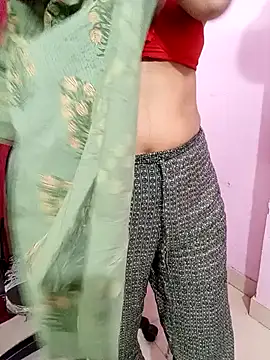 Snapshot of cute-neha70 chatting on 4, 2, 2025 cute-neha70 online show from 4, 2, 2025