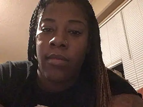 Snapshot of Eboni03 chatting on 15, 12, 2024 Eboni03 online show from 15, 12, 2024