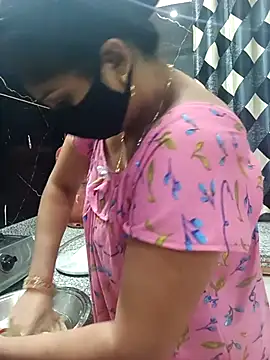 Cute-Aadhvita online show from 19, 2, 2026