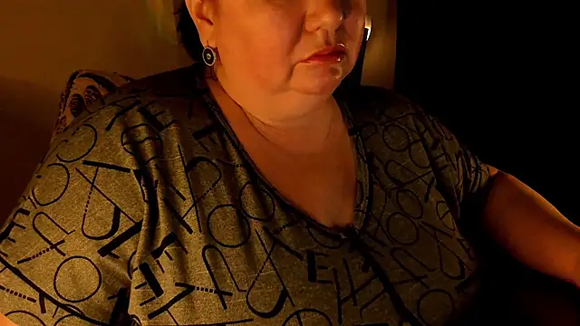 SexxyDreams1 online show from 20, 12, 2024