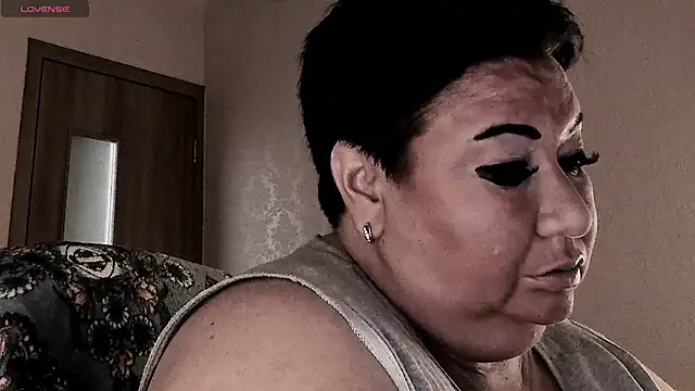 SexxyDreams1 online show from 22, 6, 2026