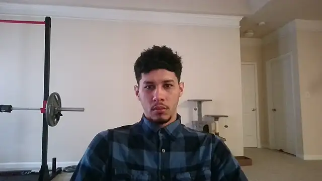 Snapshot of DamnKevin chatting on 2, 2, 2025 DamnKevin online show from 2, 2, 2025