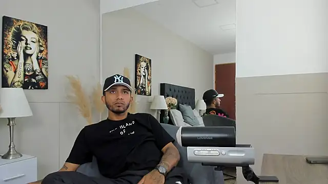 Snapshot of Robin_Rief chatting on 23, 1, 2025 Robin Rief online show from 23, 1, 2025