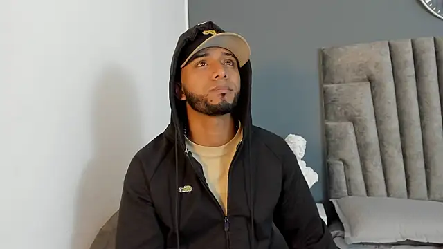 Robin Rief online show from 14, 12, 2025