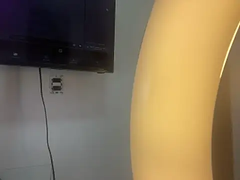 Robin Rief online show from 8, 3, 2026