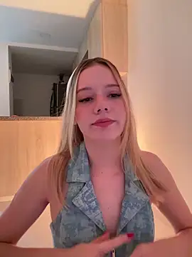 NicoleCut online show from 27, 2, 2025