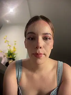 NicoleCut online show from 2, 6, 2026