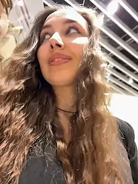 VelvetVixenI online show from 14, 4, 2026