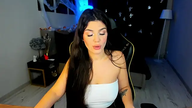 AlluringAriel online show from 28, 10, 2025