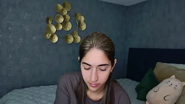 Teresa Stane online show from 18, 2, 2025