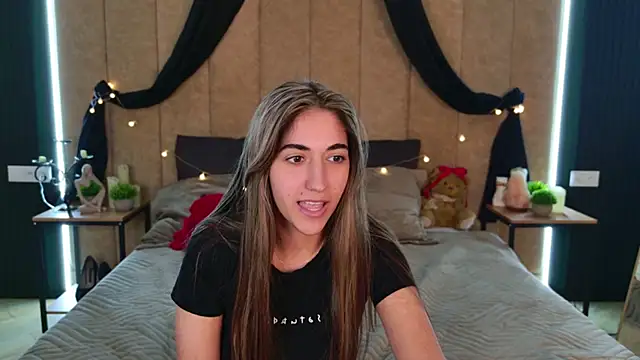 Teresa Stane online show from 19, 2, 2025