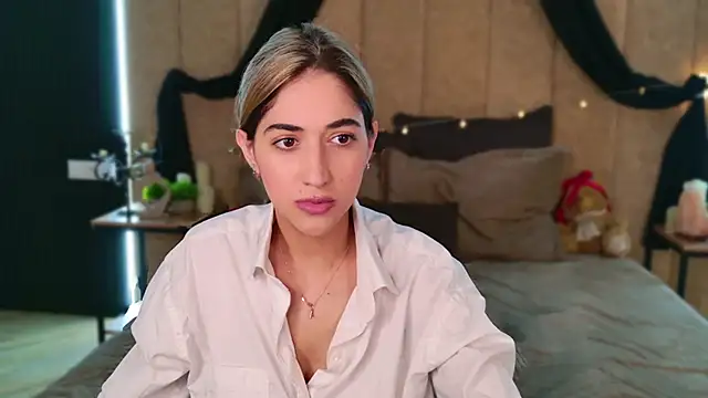 Teresa Stane online show from 22, 3, 2025