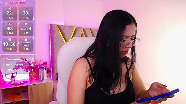 Aurora Brownn online show from 31, 1, 2025