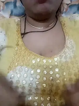 Snapshot of Haniya-143 chatting on 7, 3, 2025 Haniya-143 online show from 7, 3, 2025