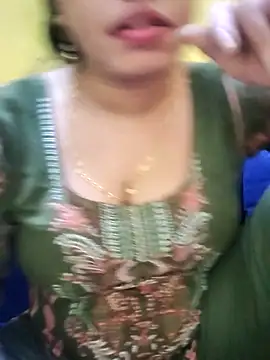 Snapshot of Haniya-143 chatting on 27, 10, 2025 Haniya-143 online show from 27, 10, 2025