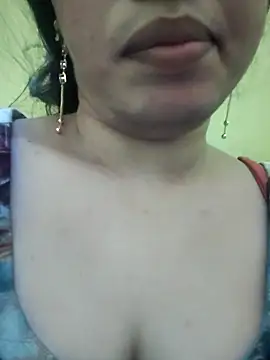 Snapshot of Haniya-143 chatting on 1, 11, 2025 Haniya-143 online show from 1, 11, 2025