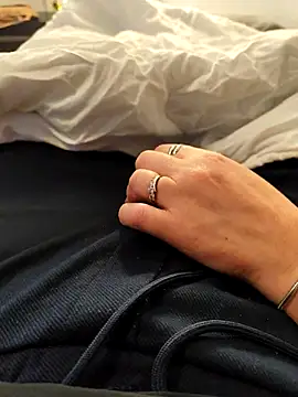 ariel-rick online show from 19, 12, 2025