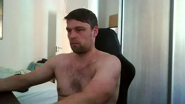 Snapshot of The_big_viking_ chatting on 19, 5, 2026 The big viking online show from 19, 5, 2026