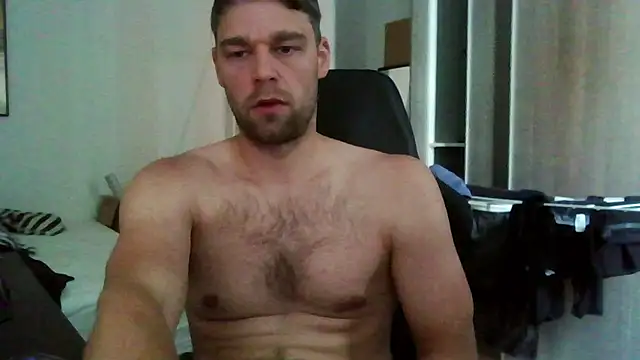 Snapshot of The_big_viking_ chatting on 10, 7, 2026 The big viking online show from 10, 7, 2026