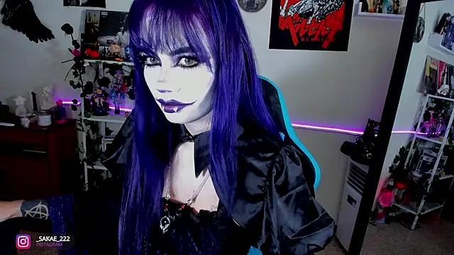 Snapshot of _sakae_ chatting on 12, 10, 2025  sakae  online show from 12, 10, 2025