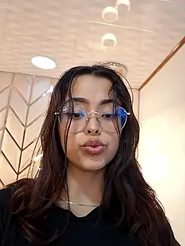 Ariana Pierce online show from 27, 2, 2025