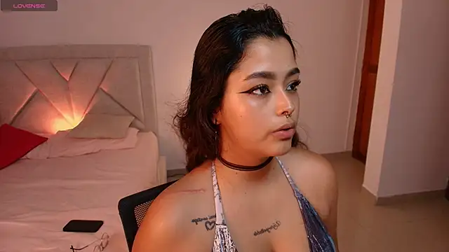 Ariana Pierce online show from 24, 6, 2026