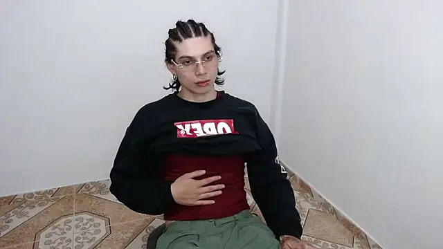 pervertsteens3 online show from 1, 3, 2026