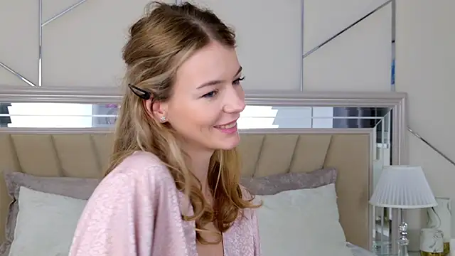 MeganMour online show from 9, 2, 2025