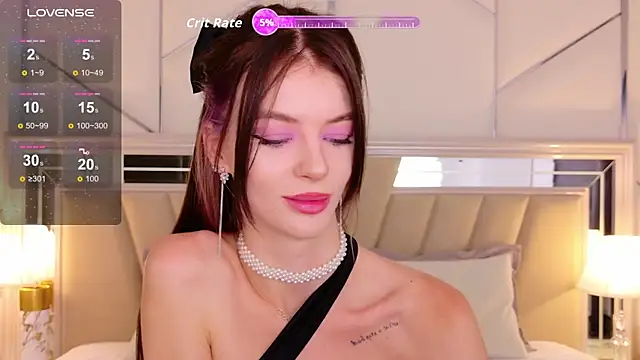 MeganMour online show from 10, 9, 2025