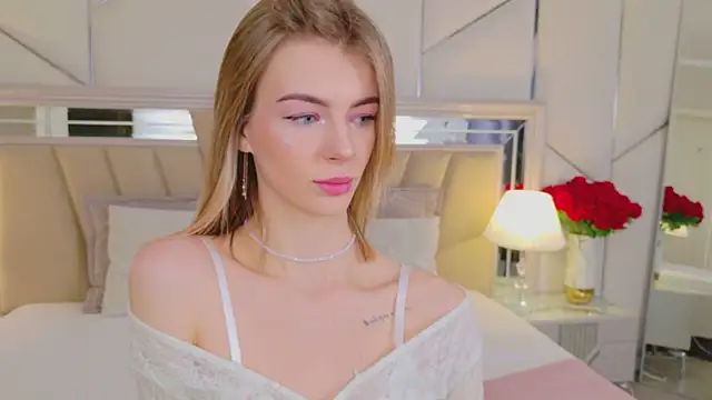 MeganMour online show from 5, 3, 2026