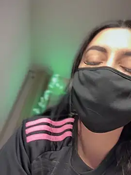 Snapshot of reema6969 chatting on 3, 3, 2025 reema6969 online show from 3, 3, 2025