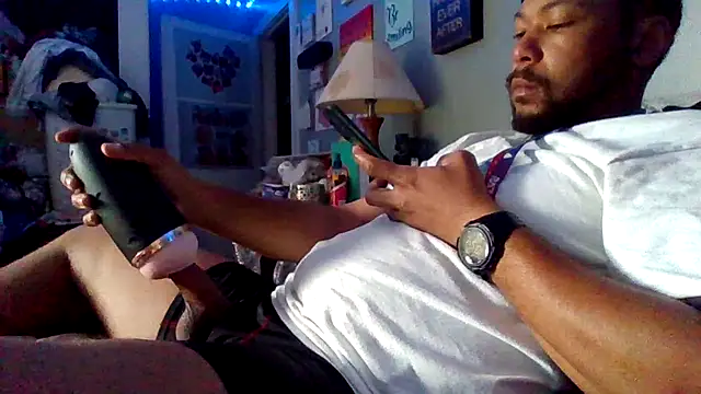 Snapshot of Creationmonster0 chatting on 23, 10, 2025 Creationmonster0 online show from 23, 10, 2025