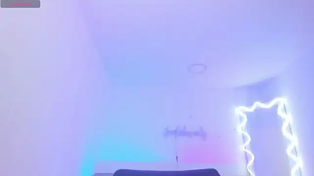 penelope tay1 online show from 15, 10, 2025