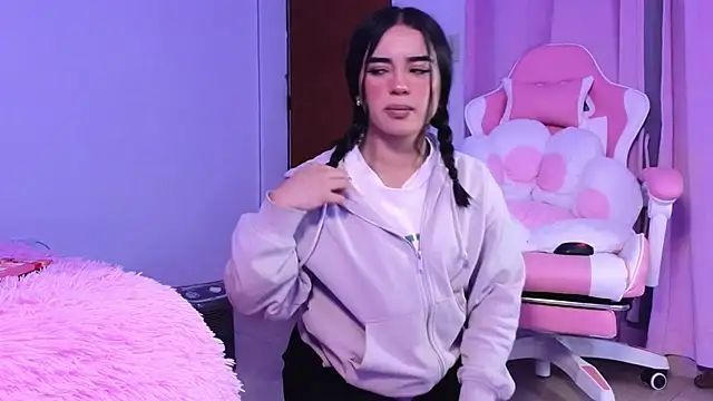 Emily-14 online show from 21, 3, 2025