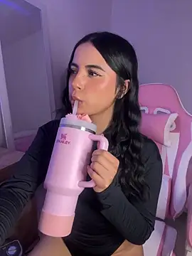 Emily-14 online show from 7, 4, 2026