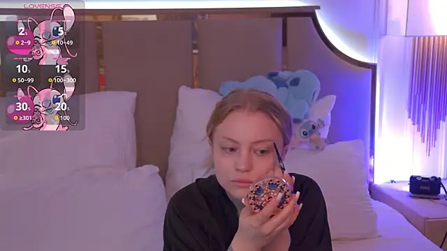 DorisHell online show from 19, 11, 2025