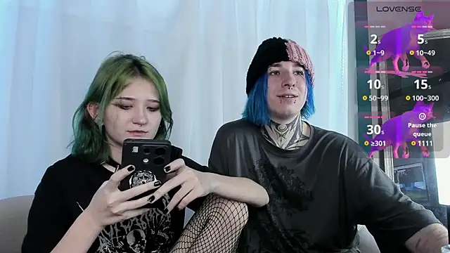 Snapshot of Milten-Trish chatting on 18, 1, 2025 Milten-Trish online show from 18, 1, 2025