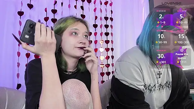 Snapshot of Milten-Trish chatting on 27, 2, 2025 Milten-Trish online show from 27, 2, 2025