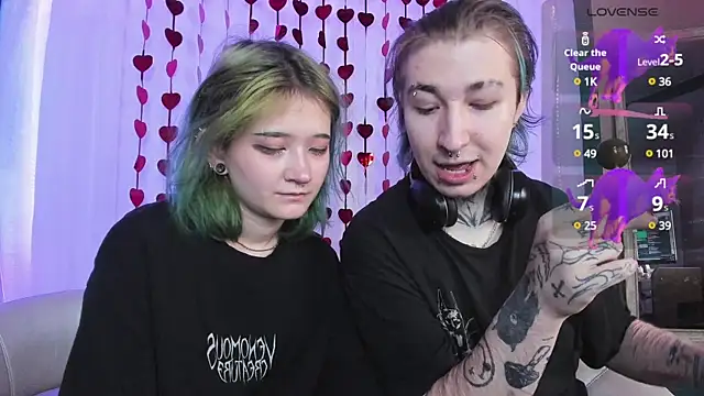 Snapshot of Milten-Trish chatting on 10, 3, 2025 Milten-Trish online show from 10, 3, 2025