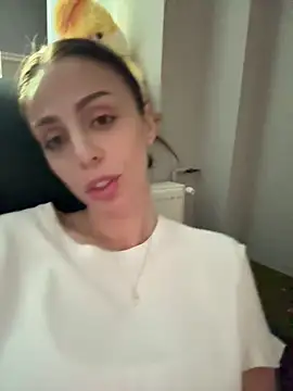 HayleyBlair online show from 26, 5, 2026