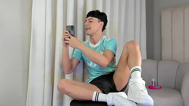 Dammon Stallion online show from 19, 11, 2025