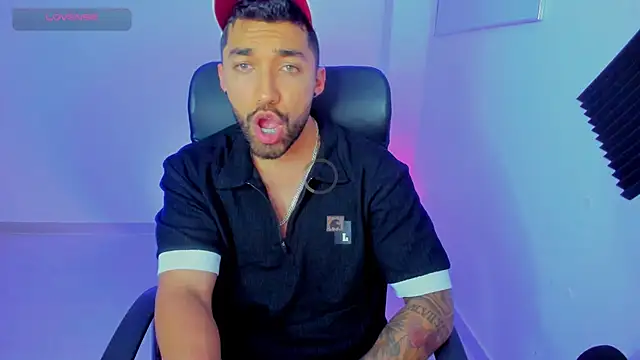 Sweet and caramel online show from 14, 2, 2026