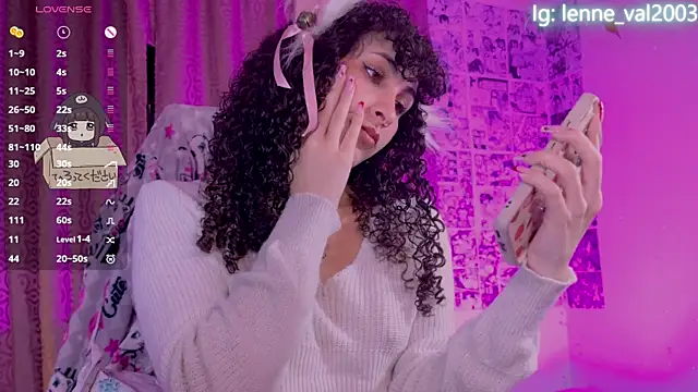 Snapshot of Lenneval1 chatting on 11, 9, 2025 Lenneval1 online show from 11, 9, 2025