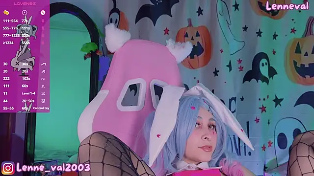 Snapshot of Lenneval1 chatting on 1, 11, 2025 Lenneval1 online show from 1, 11, 2025